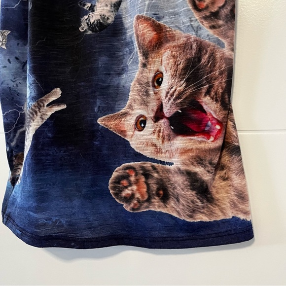 Bear Dance | Cat Tank Top - Picture 5 of 10